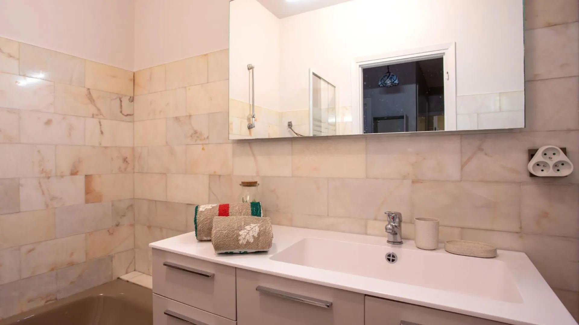 Apartment Marines De Villeneuve By Interhome