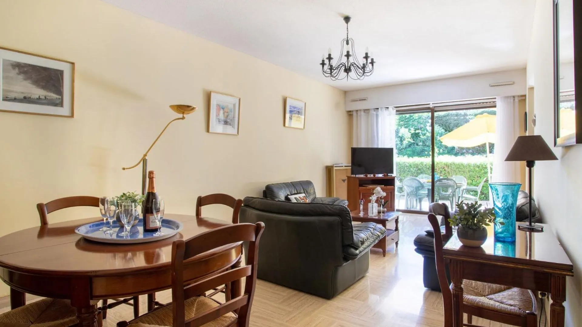 Apartment Marines De Villeneuve By Interhome  Villeneuve-Loubet